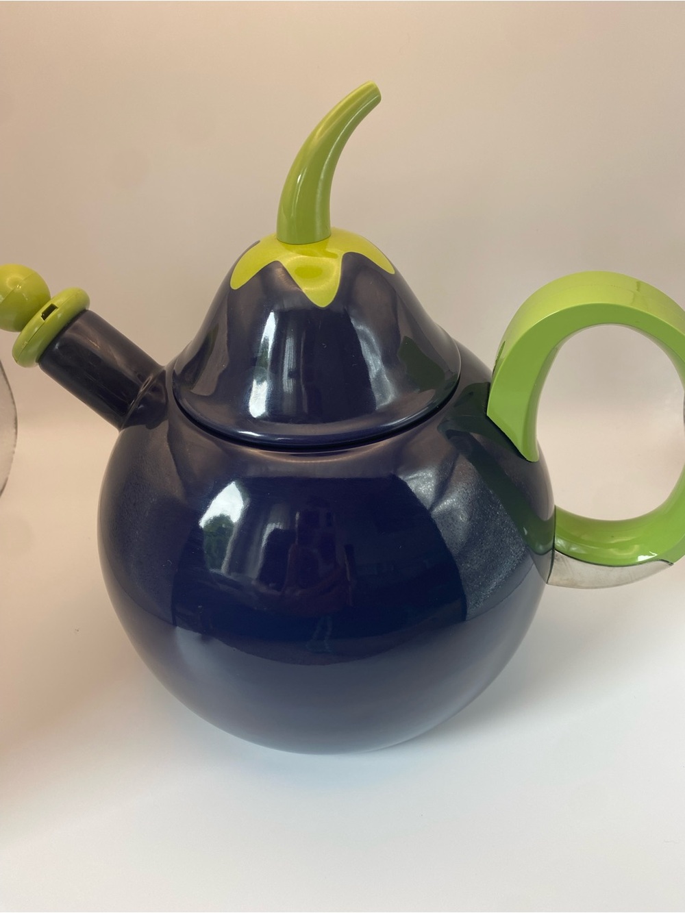 Vintage 1980s Copco Eggplant Teakettle in original packaging